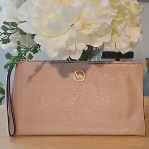 Michael Kors Blush Leather Wristlet
